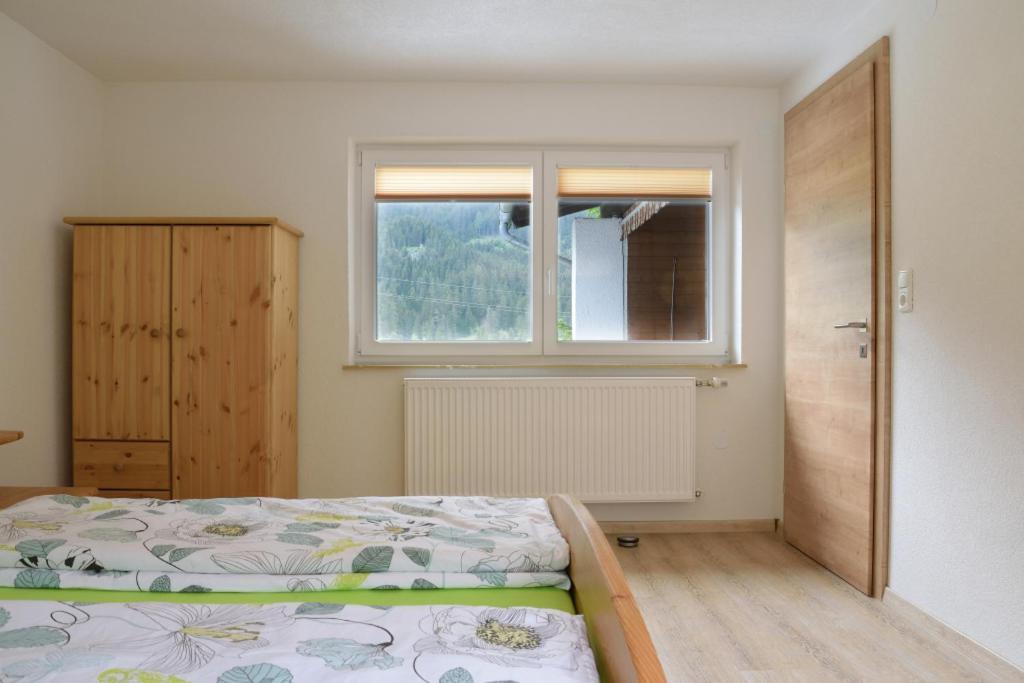 Ferienhaus Wolf Häselgehr Екстериор снимка